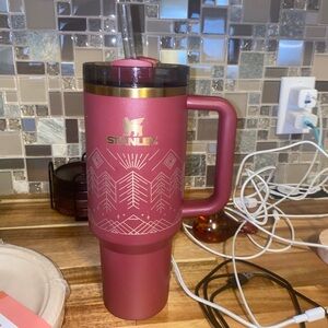 Stanley 40 Oz tumbler